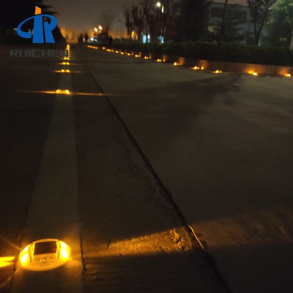 Cast Aluminum Solar Road Stud Cat Eyes In Malaysia For Highway